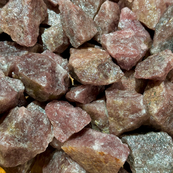 Rough Raspberry Quartz - CraftStones